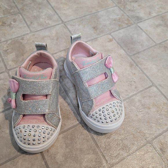 Skechers Twinkle Toes - Picture 1 of 2